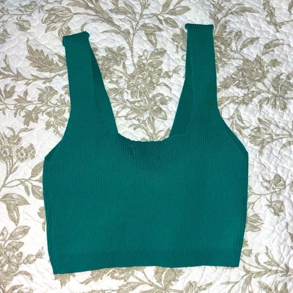 White Fox Two-piece Set - Green - Picture 6 of 12